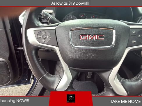 Used 2017 GMC Acadia SLE AWD/4WD image 16