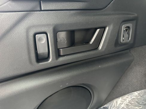 Certified 2025 Subaru Outback Onyx Edition image 30