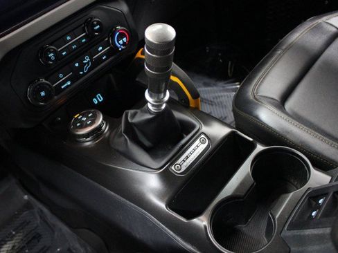 Used 2022 Ford Bronco Badlands image 19