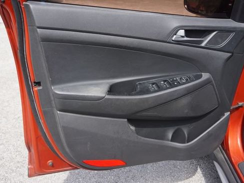 Used 2017 Hyundai Tucson SE w/ SE Popular Package 02 FWD image 21