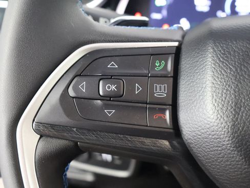 Used 2023 Jeep Grand Cherokee Trailhawk w/ Advanced Protech Group II AWD/4WD image 39
