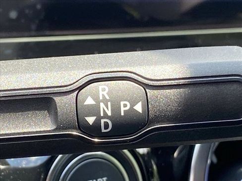 New 2025 Mercedes-Benz GLA 250 GLA 250 image 12