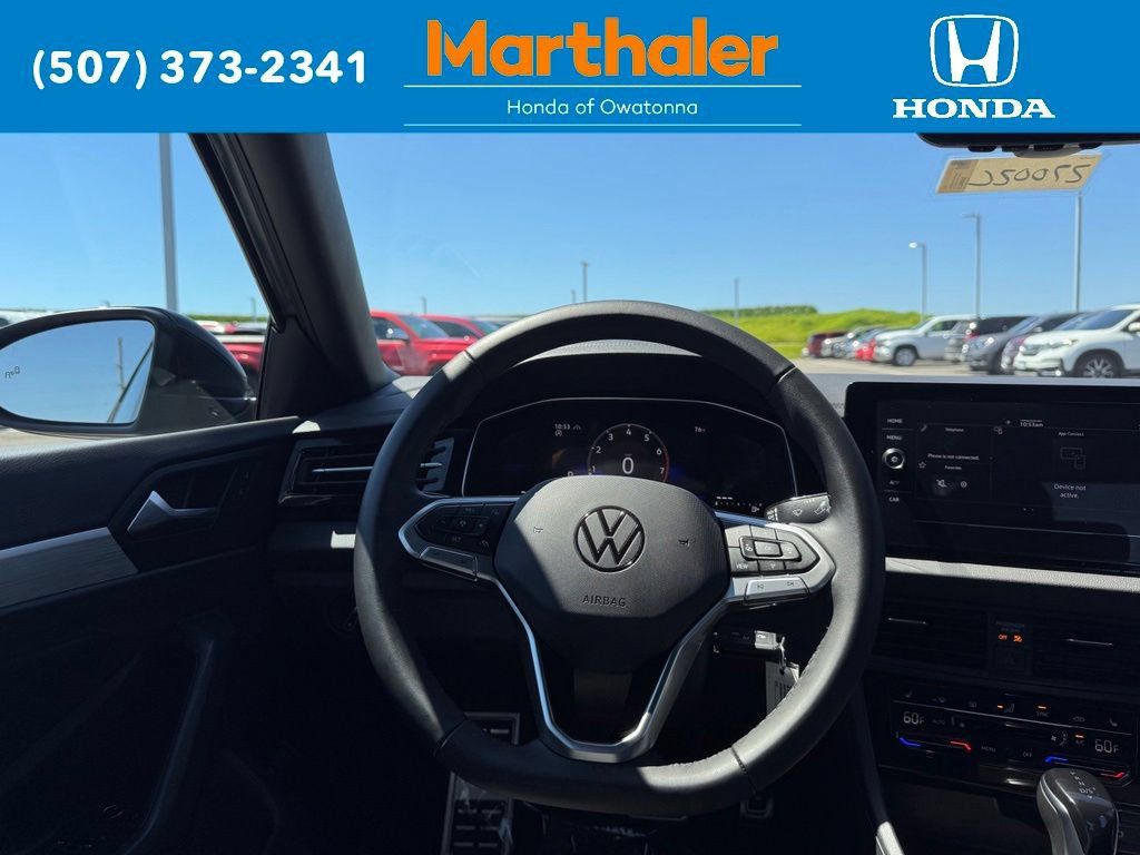 Used 2026 Volkswagen Jetta Sport FWD image 14