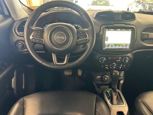 Used 2022 Jeep Renegade Limited AWD/4WD image 16