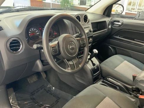 Used 2013 Jeep Compass Sport AWD/4WD image 23