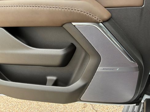New 2026 GMC Yukon Denali Ultimate AWD/4WD image 28