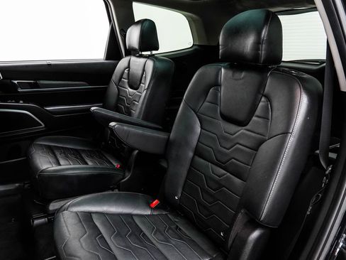 Used 2022 Kia Telluride SX w/ SX Prestige Package AWD/4WD image 17