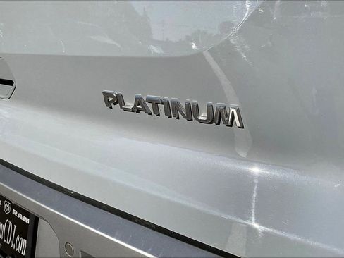 Used 2024 Nissan Pathfinder Platinum w/ Cargo Package image 14