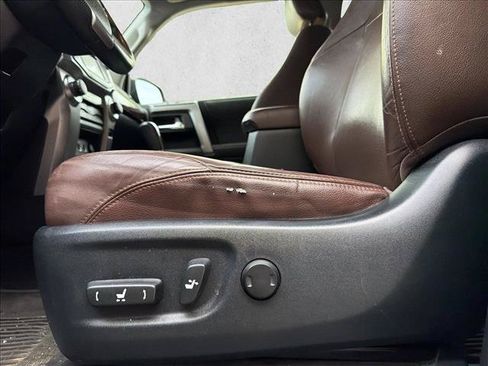 Used 2018 Toyota 4Runner Limited AWD/4WD image 13