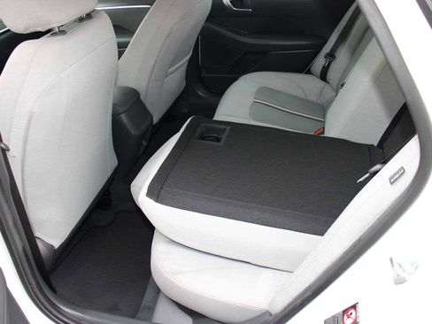 Used 2022 Hyundai Sonata SE w/ Preferred Accessory Package image 57