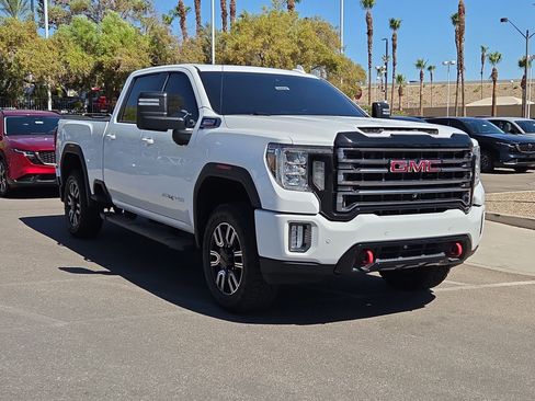 Used 2020 GMC Sierra 2500 AT4 w/ AT4 Premium Package AWD/4WD image 7