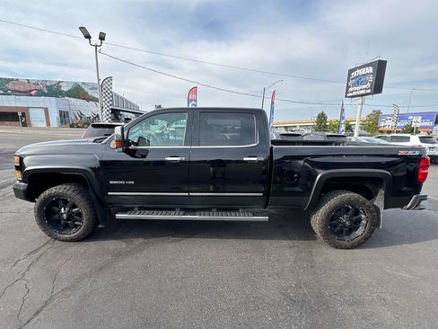 Used 2016 Chevrolet Silverado 2500 LTZ w/ LTZ Plus Package AWD/4WD image 7