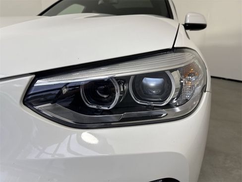 Used 2020 BMW X3 xDrive30i w/ Luxury Package image 11