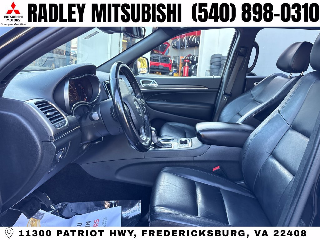 Used 2021 Jeep Grand Cherokee Limited w/ Premium Lighting Group AWD/4WD image 3