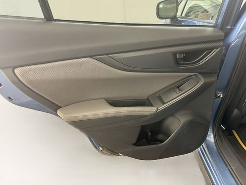 Used 2021 Subaru Crosstrek 2.5i Sport w/ Moonroof Package image 27