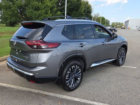 New 2026 Nissan Rogue Platinum AWD/4WD image 12