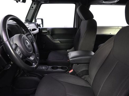 Used 2014 Jeep Wrangler Sport w/ Connectivity Group AWD/4WD image 13