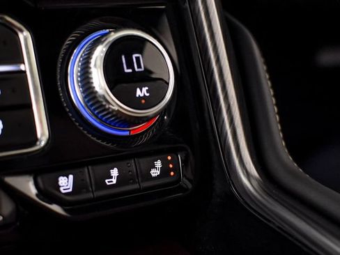 Used 2023 GMC Yukon XL Denali Ultimate AWD/4WD image 35