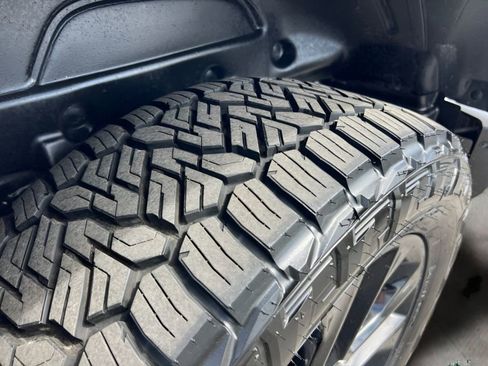 Used 2022 Jeep Wrangler Unlimited Sahara w/ Cold Weather Group image 9