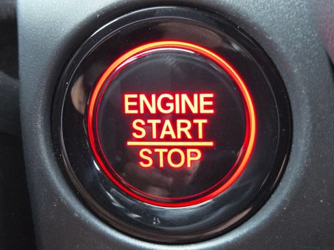 Certified 2025 Honda HR-V Sport image 37