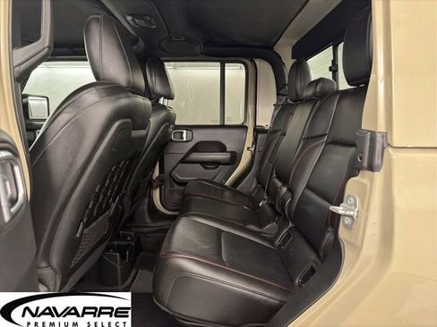 Used 2022 Jeep Gladiator Rubicon w/ LED Lighting Group image 14