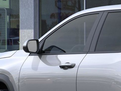New 2026 Chevrolet Equinox LT w/ Convenience Package II FWD image 12