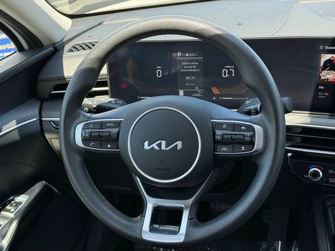 Used 2025 Kia K5 LXS FWD image 21