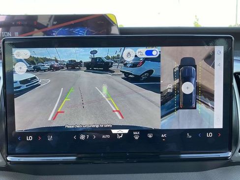 New 2025 Ford Expedition Max Active image 15