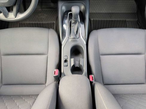 Used 2023 Toyota Corolla LE image 21