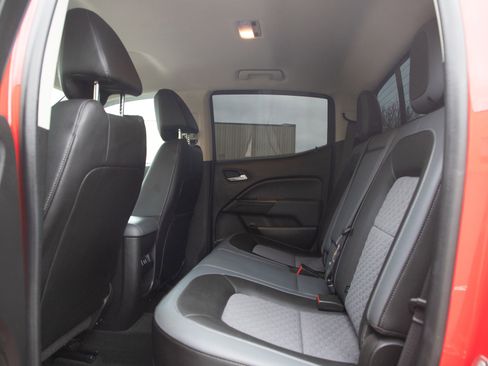 Used 2017 Chevrolet Colorado Z71 AWD/4WD image 20