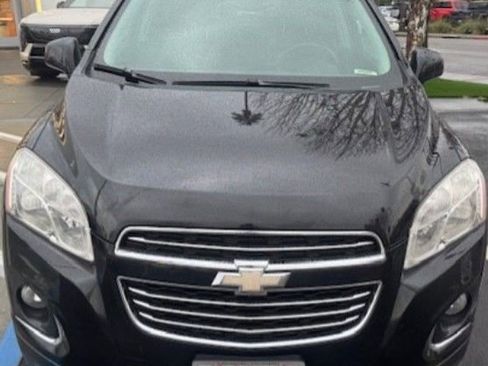 Used 2016 Chevrolet Trax LTZ w/ LPO, Cargo Package image 2