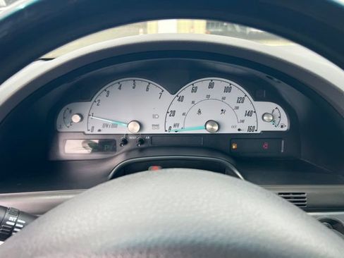 Used 2002 Ford Thunderbird RWD image 14