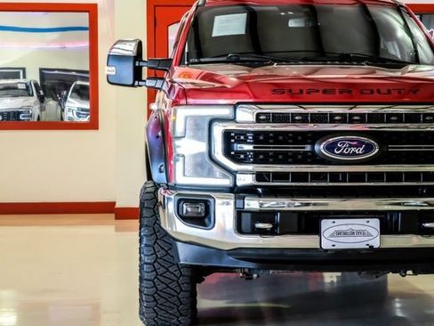 Used 2020 Ford F250 Lariat w/ Chrome Package image 47