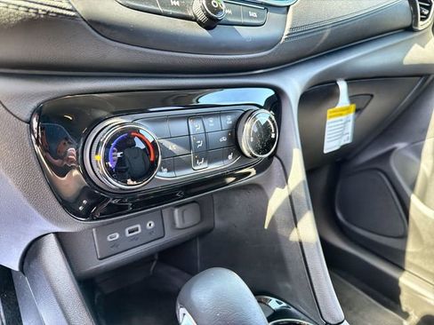 Certified 2023 Buick Encore GX Preferred w/ Cold Weather Comfort Package image 17