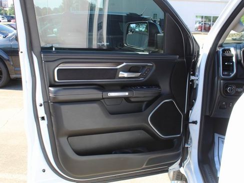 Used 2022 RAM 1500 Laramie image 11