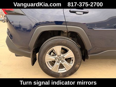 Used 2024 Toyota RAV4 XLE w/ Convenience Package image 10