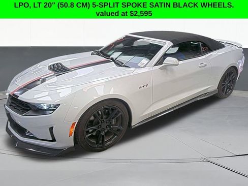 Used 2022 Chevrolet Camaro LT RWD image 2