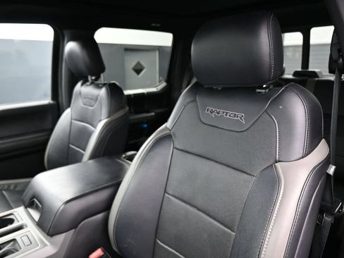 Used 2018 Ford F150 Raptor w/ Equipment Group 802A Luxury AWD/4WD image 13