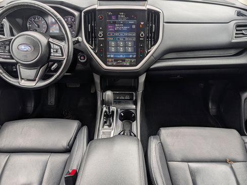 Used 2023 Subaru Ascent Limited image 10