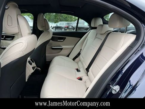 Certified 2022 Mercedes-Benz C 300 4MATIC Sedan image 20