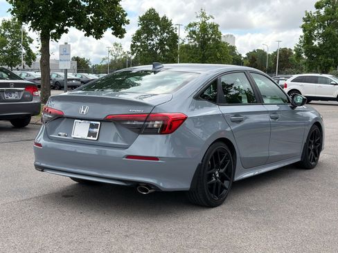Used 2024 Honda Civic Sport image 9