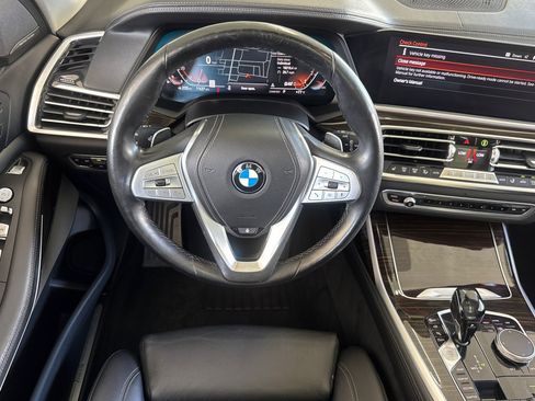 Used 2019 BMW X7 xDrive40i w/ Premium Package AWD/4WD image 31