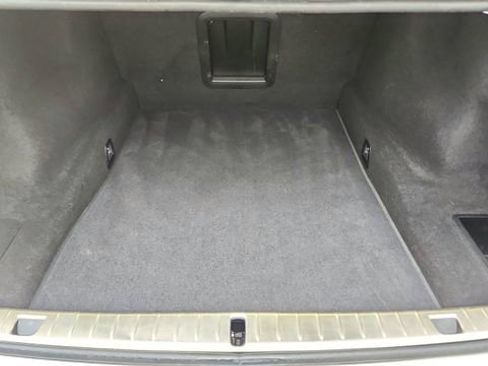 Used 2022 BMW 740i w/ M Sport Package image 15