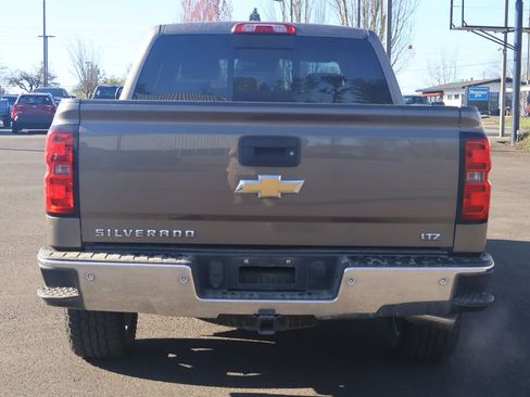 Used 2015 Chevrolet Silverado 1500 LTZ Z71 w/ LTZ Plus Package AWD/4WD image 5