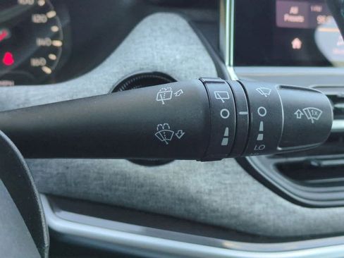 Used 2022 Jeep Compass Latitude image 26