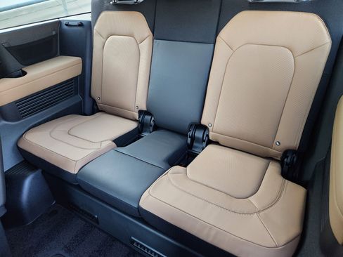 New 2026 Land Rover Defender 130 V8 image 33