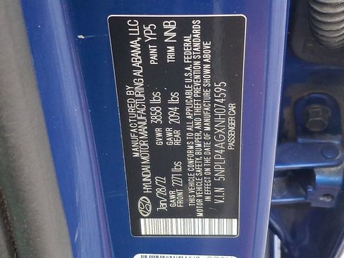 Used 2022 Hyundai Elantra Limited FWD image 28