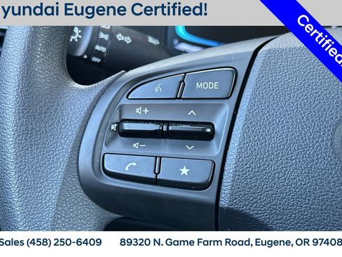 Used 2026 Hyundai Venue SE FWD image 28