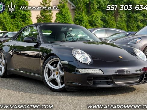 Used 2006 Porsche 911 Carrera RWD image 1