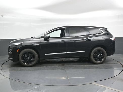 Used 2023 Buick Enclave Essence w/ Experience Buick Package FWD image 8